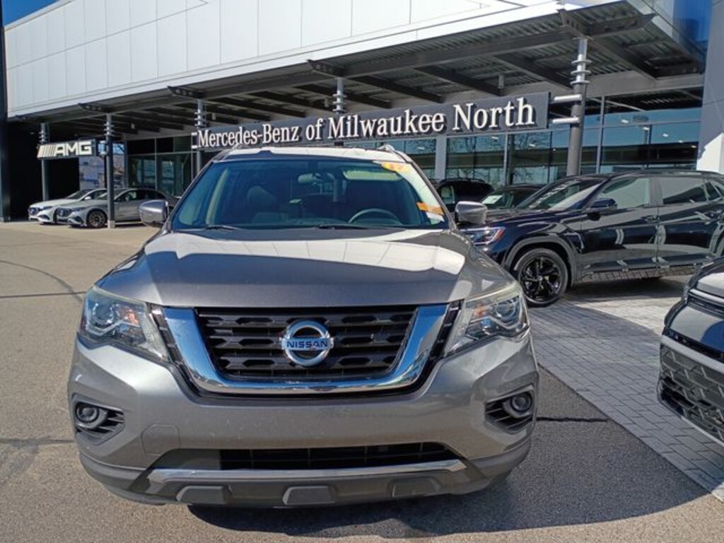 Used 2017 Nissan Pathfinder S SUV