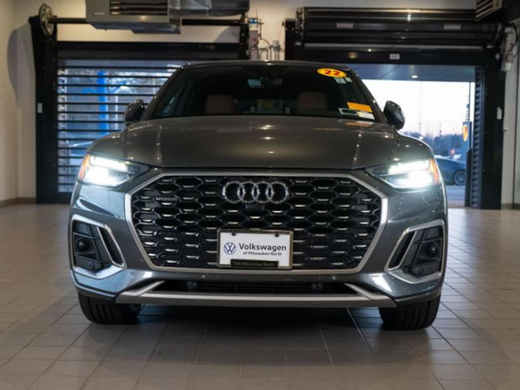 Used 2022 Audi Q5 45 S Line Premium SUV