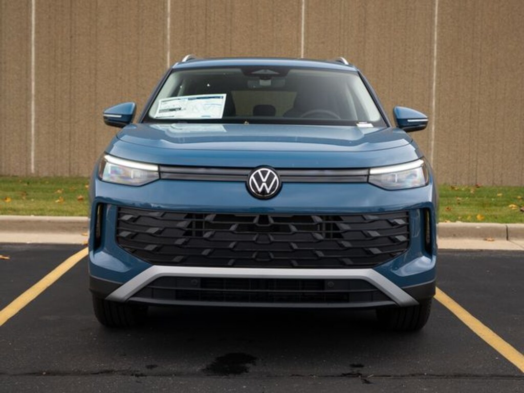 Certified 2026 Volkswagen Tiguan 2.0T SE SUV