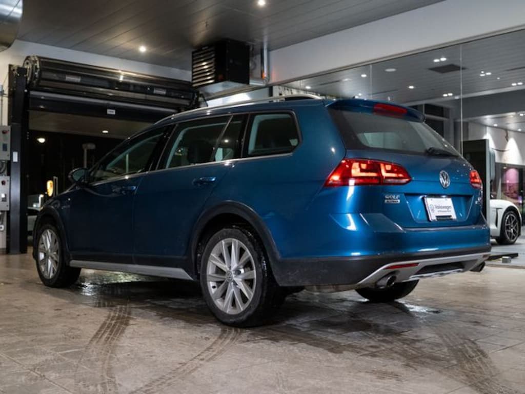 Used 2017 Volkswagen Golf Alltrack TSI S Wagon