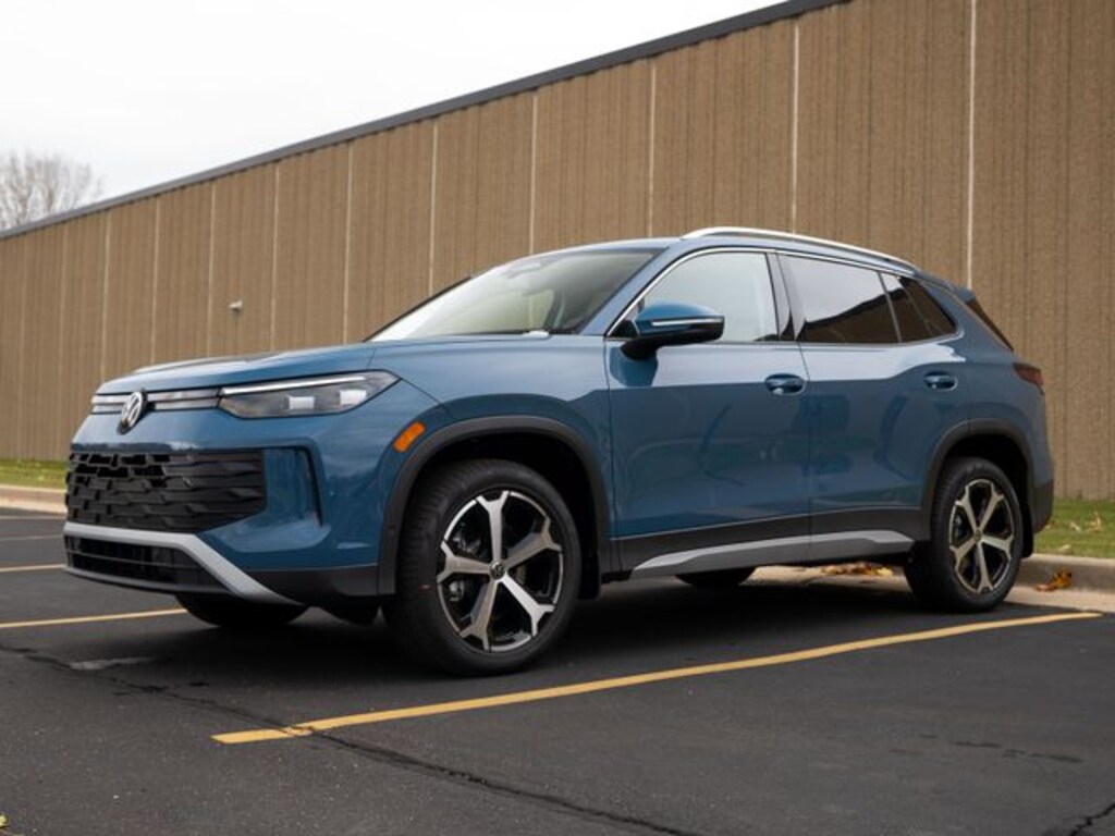 Certified 2026 Volkswagen Tiguan 2.0T SE SUV