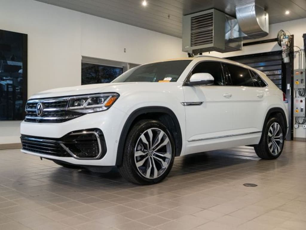 Certified 2022 Volkswagen Atlas Cross Sport 3.6L V6 SEL Premium R-Line SUV