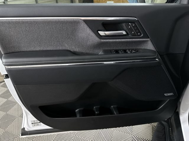 2026 GMC Sierra EV Elevation - Photo 24