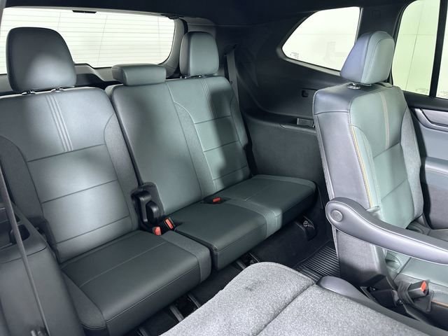 2026 GMC Acadia AT4 - Photo 29