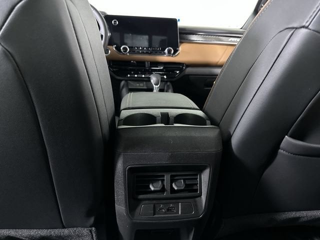 2026 GMC Canyon AT4 - Photo 23