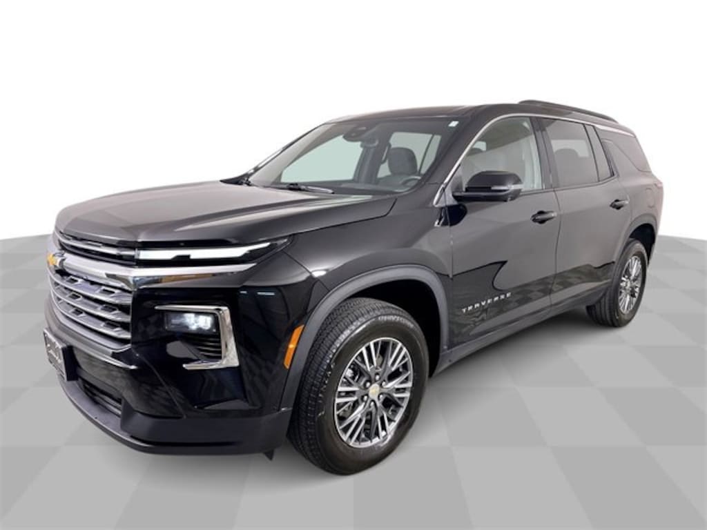 Used 2024 Chevrolet Traverse LT SUV