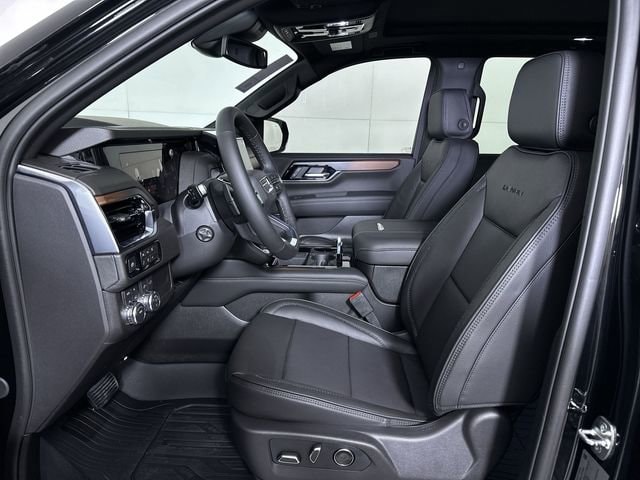 2026 GMC Yukon Denali - Photo 21