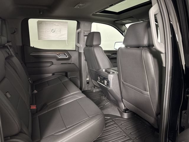 2026 GMC Sierra 1500 SLT - Photo 29