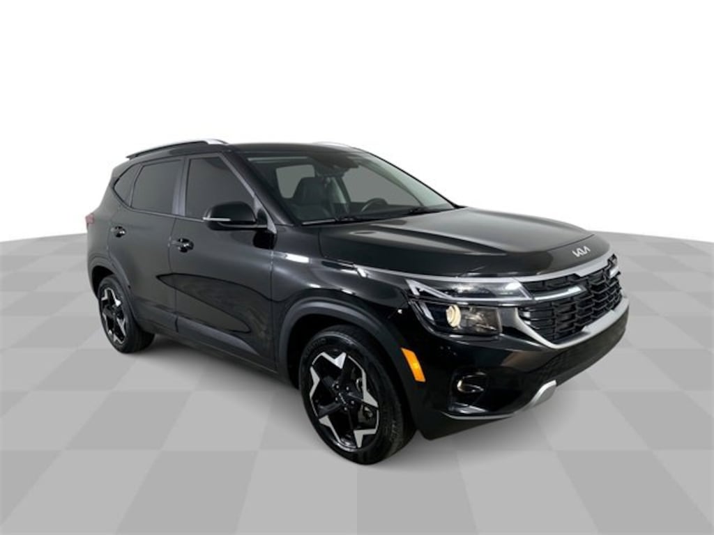 Used 2025 Kia Seltos S SUV