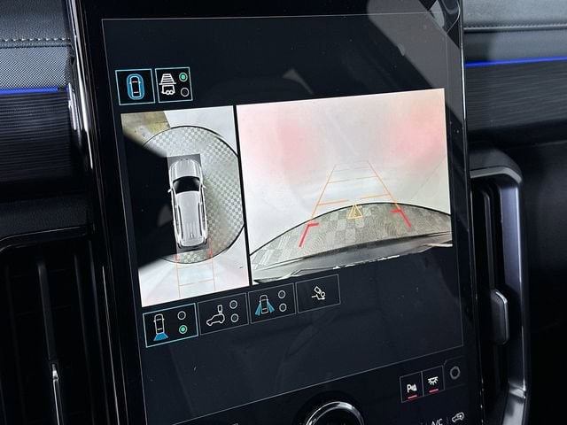 2026 GMC Acadia AT4 - Photo 16