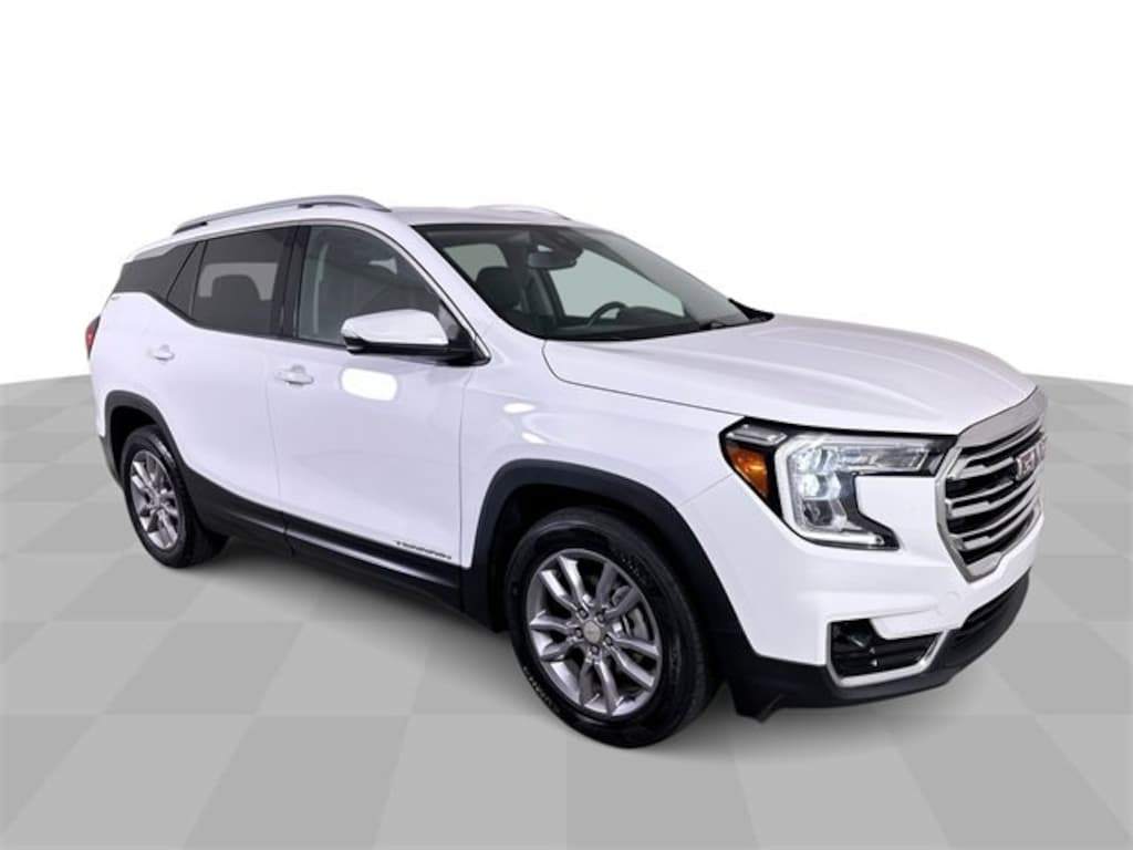 Used 2024 GMC Terrain SLT SUV