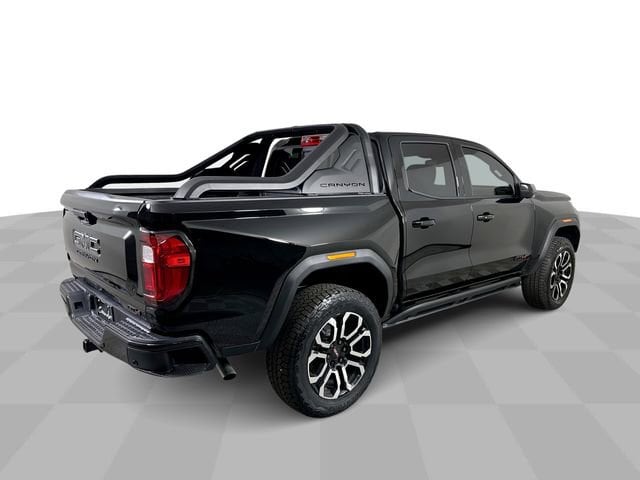 2026 GMC Canyon AT4 - Photo 9