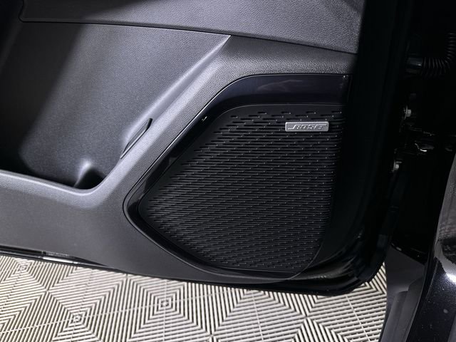 2026 GMC Acadia AT4 - Photo 25