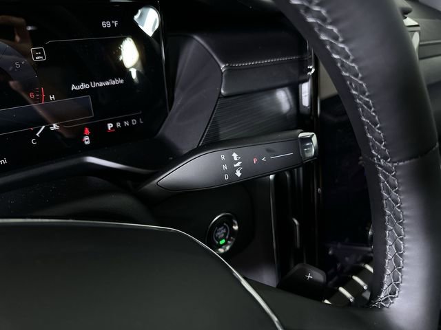 2026 GMC Acadia Elevation - Photo 17