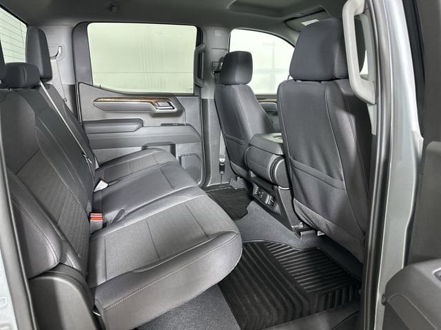 2026 GMC Sierra 1500 SLE - Photo 28