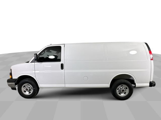 2025 GMC Savana Cargo Work Van - Photo 6