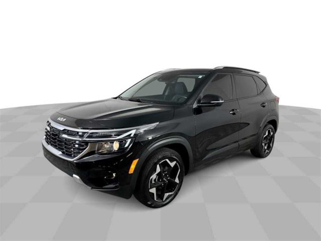 Used 2025 Kia Seltos S SUV