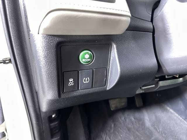 2017 Honda HR-V EX - Photo 18