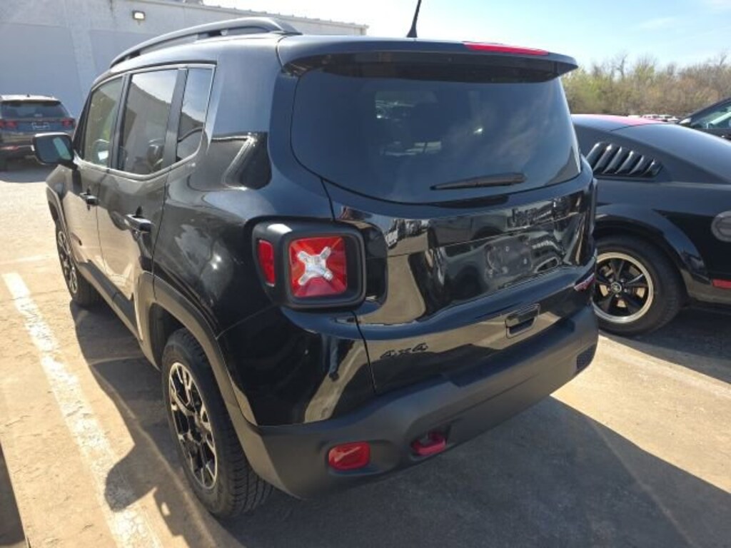 Used 2023 Jeep Renegade Trailhawk SUV