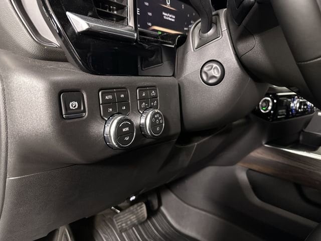 2026 GMC Sierra 1500 SLT - Photo 19