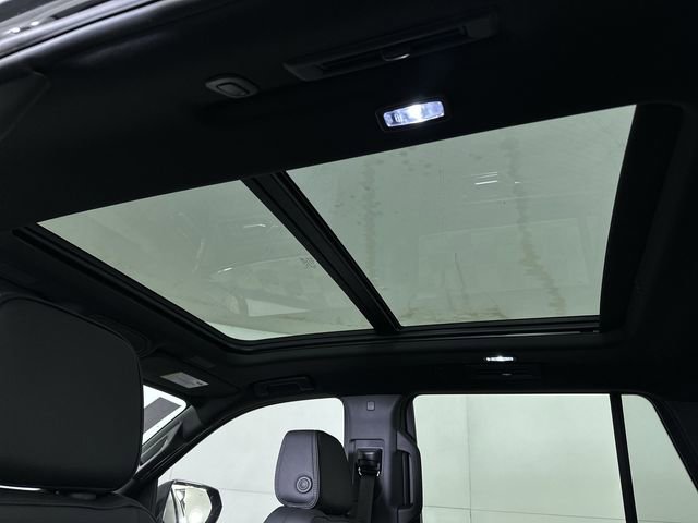 2026 GMC Yukon Denali - Photo 20