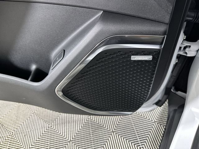 2026 GMC Acadia Elevation - Photo 25