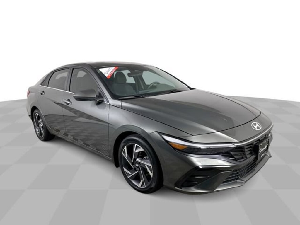 Used 2024 Hyundai Elantra SEL Sedan