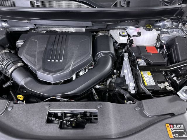 2026 GMC Acadia AT4 - Photo 32