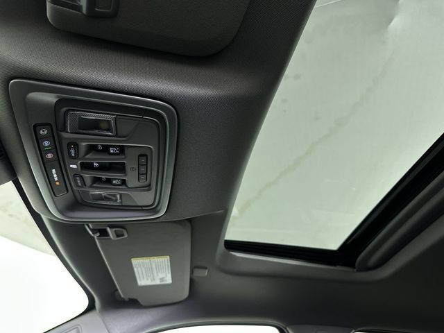 2026 GMC Sierra 1500 SLT - Photo 20