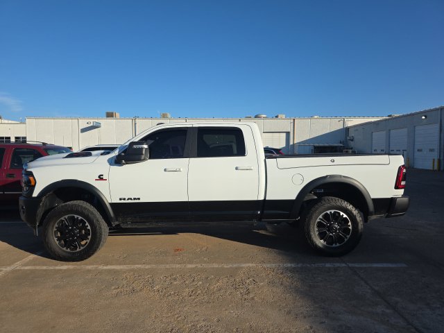 3C6UR5EL3RG162504