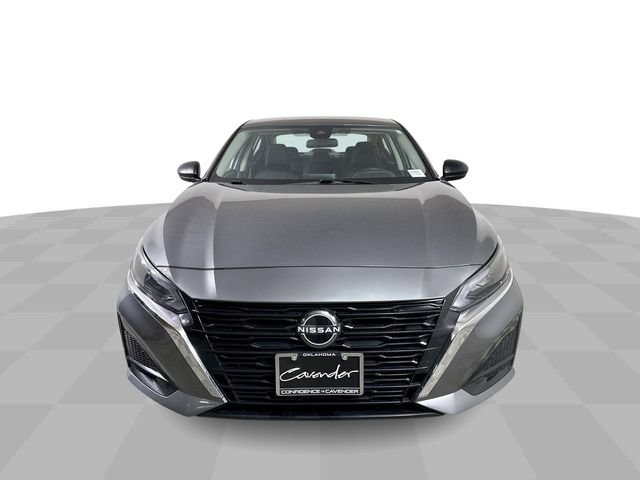 Used 2025 Nissan Altima SV Sedan