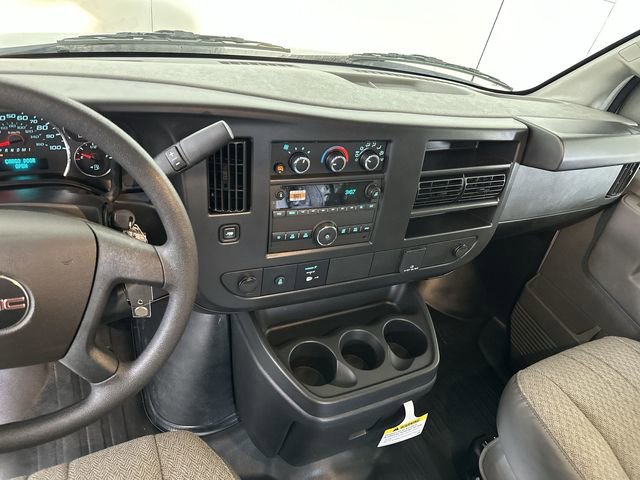 2026 GMC Savana Cargo Work Van - Photo 21