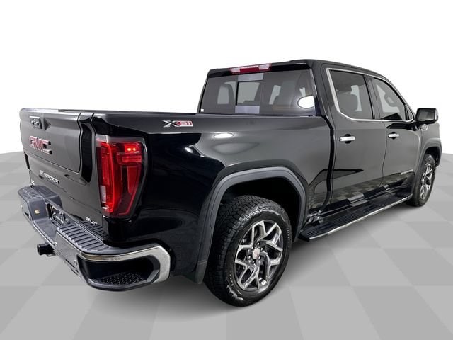 2026 GMC Sierra 1500 SLT - Photo 9