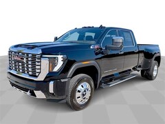 2025 GMC Sierra 3500 HD Denali DRW Truck