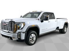 2026 GMC Sierra 3500 HD Denali Reserve Truck