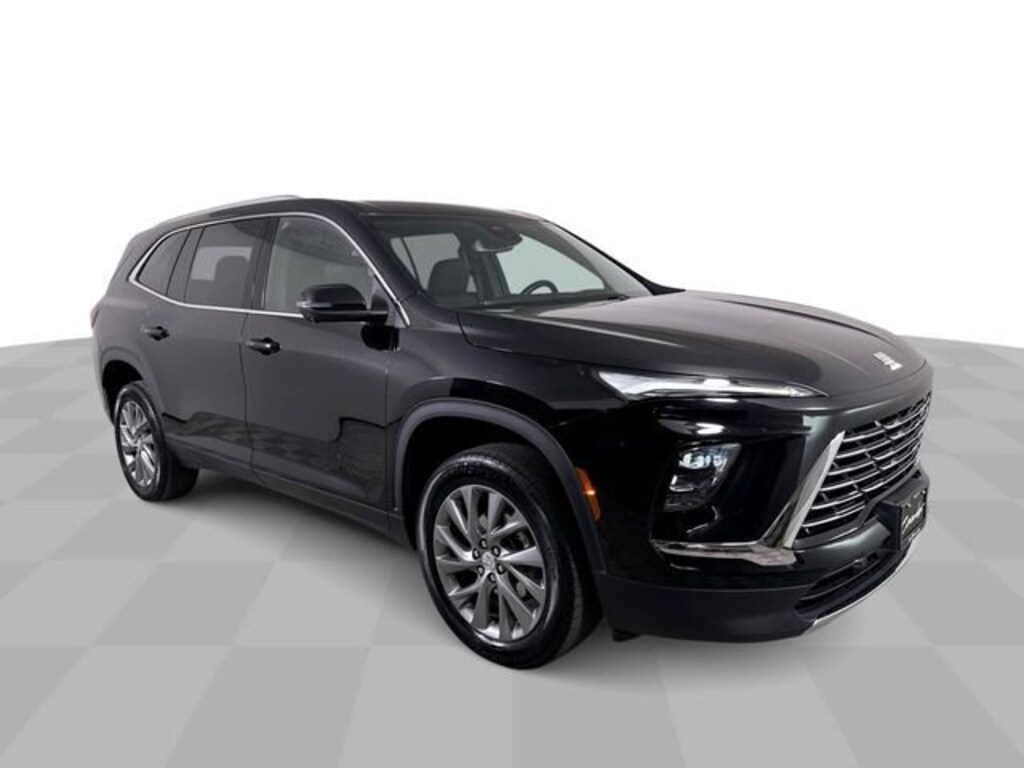 Used 2025 Buick Enclave Preferred SUV