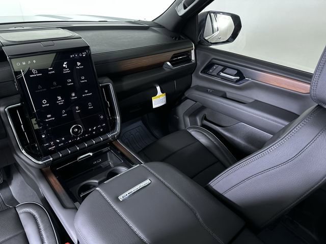 2026 GMC Yukon Denali - Photo 37