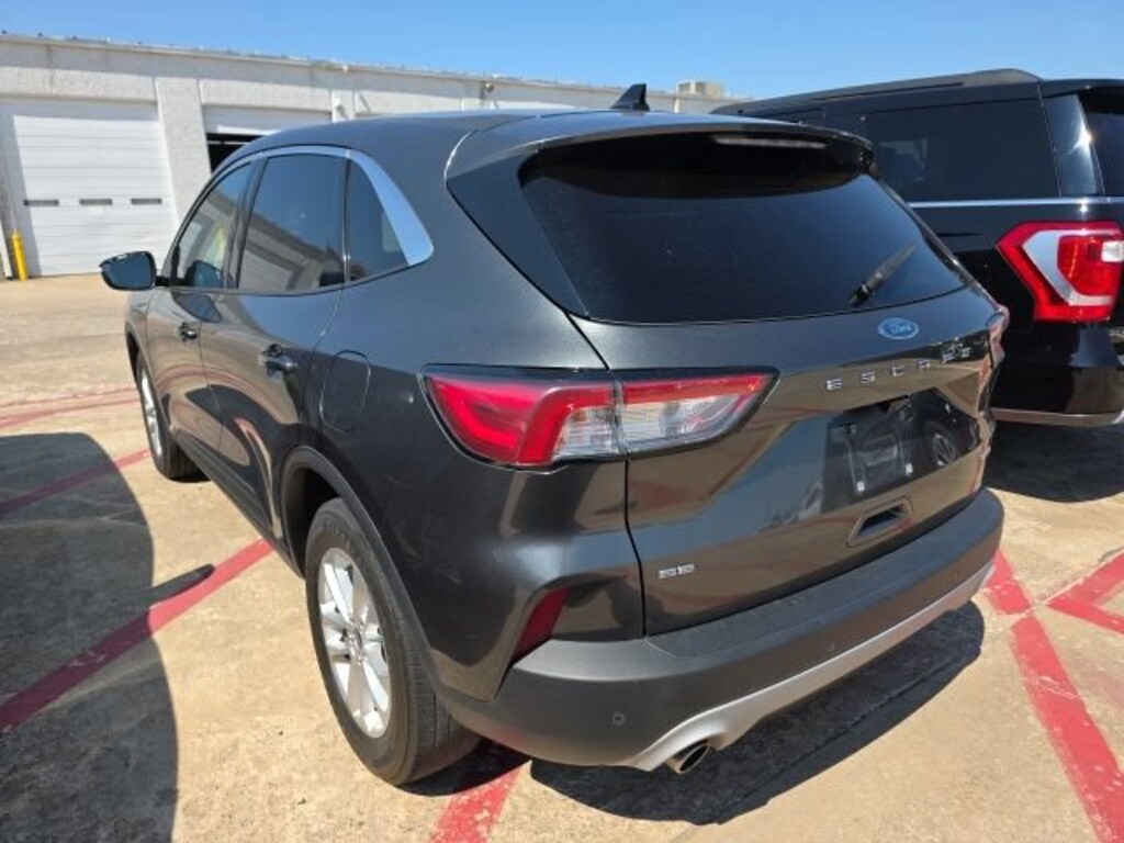 Used 2020 Ford Escape SE SUV