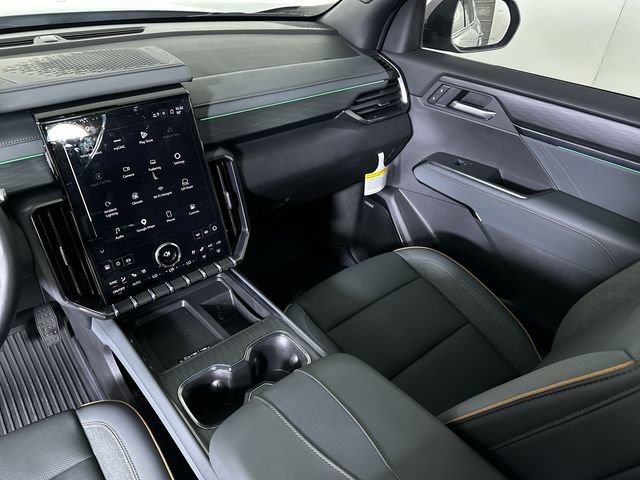 2026 GMC Acadia AT4 - Photo 37