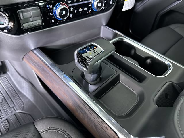 2026 GMC Sierra 1500 SLT - Photo 17