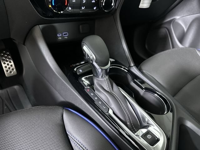 2026 Buick Encore GX Sport Touring - Photo 17