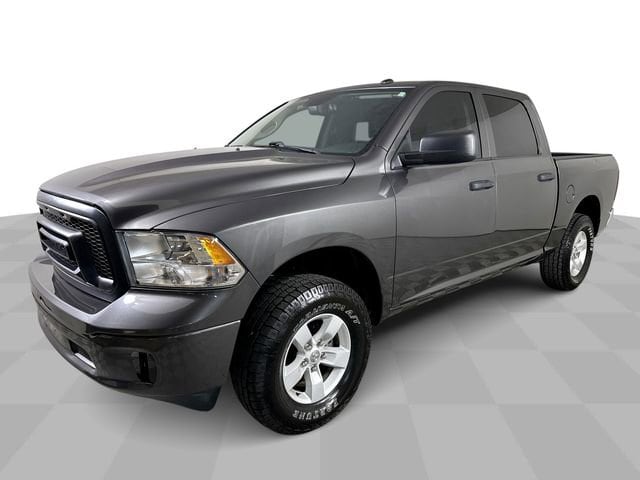2022 RAM 1500 Classic Tradesman 4x4 Crew Cab 5'7's photo
