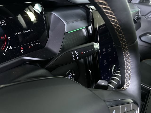 2026 GMC Acadia AT4 - Photo 17