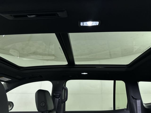 2026 GMC Acadia AT4 - Photo 20