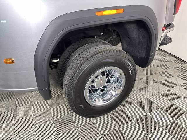 2026 GMC Sierra 3500HD SLE - Photo 32