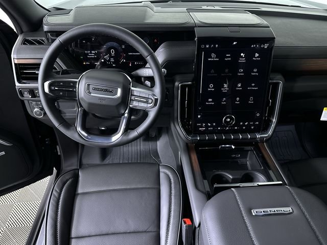 2026 GMC Yukon Denali - Photo 22