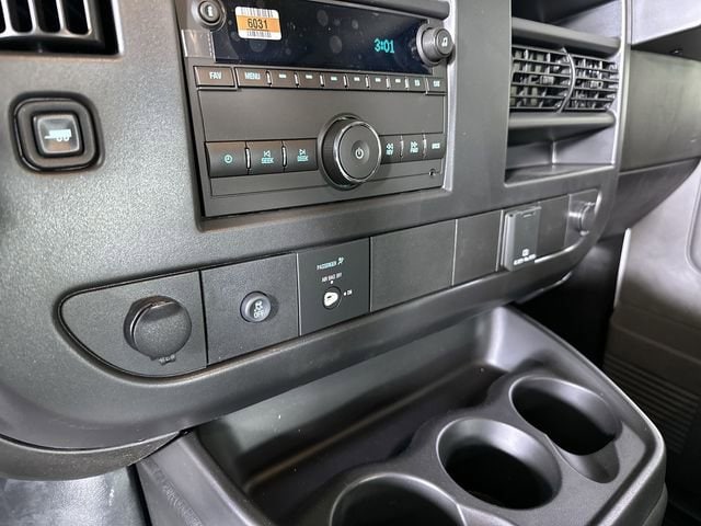 2026 GMC Savana Cargo Work Van - Photo 15