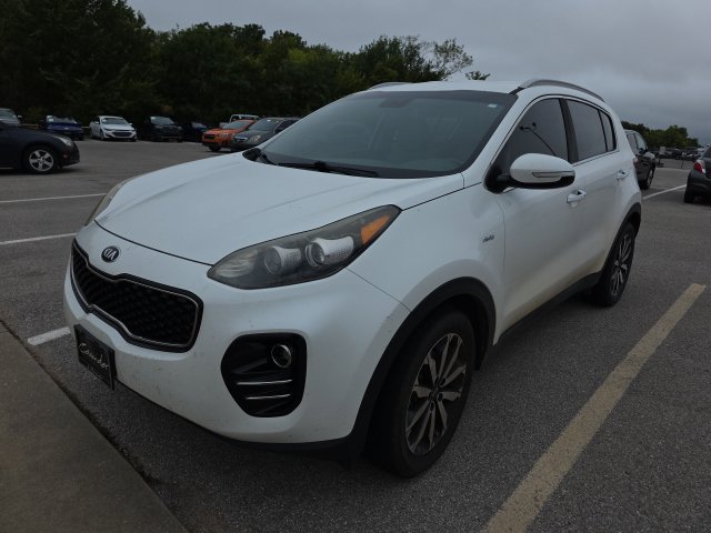 Used 2018 Kia Sportage EX with VIN KNDPNCAC9J7301627 for sale in Midwest City, OK