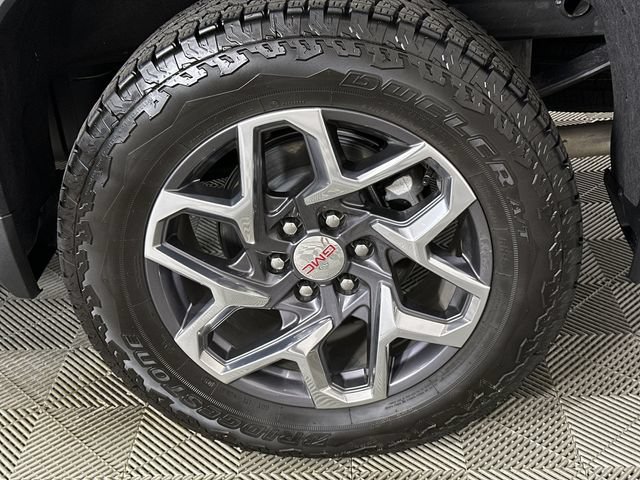 2026 GMC Sierra 1500 SLT - Photo 35