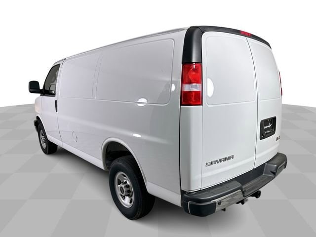 2025 GMC Savana Cargo Work Van - Photo 6